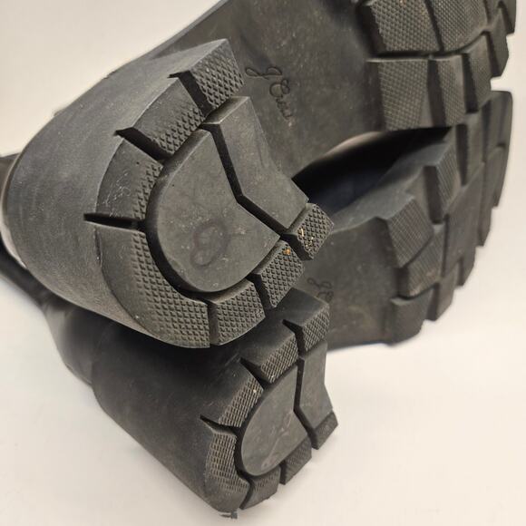 J. Crew Black Leather Platform Lug Sole Heeled Pull-on Chelsea Boots, Size 8.5 - Picture 8 of 11